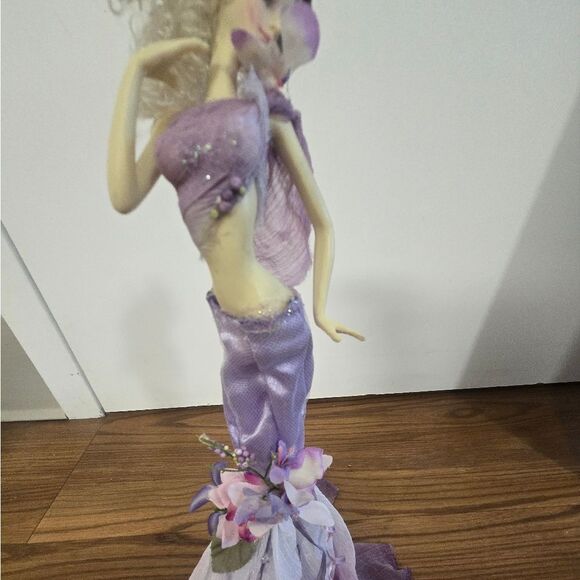 Gorgeous Rare Fairy Tassel Doll - Picture 7 of 8